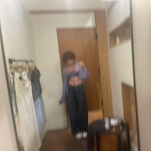 Meet your Posher, Layla